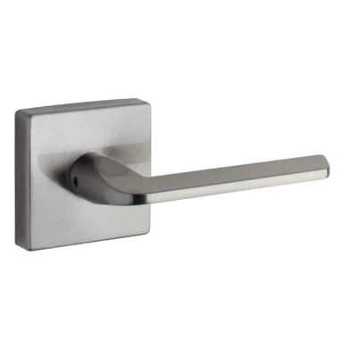 Poignée de porte contemporaine Slipstream Taymor, rosette carrée, nickel satiné – Boilan